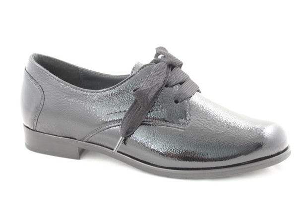 Schoenen lak best sale