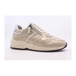 Piedi Nudi - KARA 02.09
