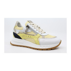 Piedi Nudi - MIRREN 04.02