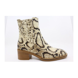 Piedi Nudi - ZUMA 05.05